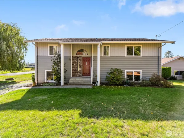 197 Bay Lyn Dr, Lynden, WA 98264