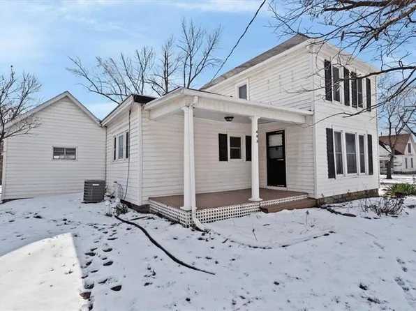 403 S Ash St, Ottawa, KS 66067