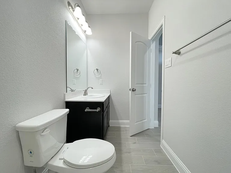 4009 Gray Wolf Dr — Photo 19