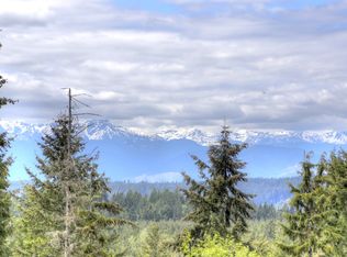 1760 E Trails End Dr, Belfair, WA 98528