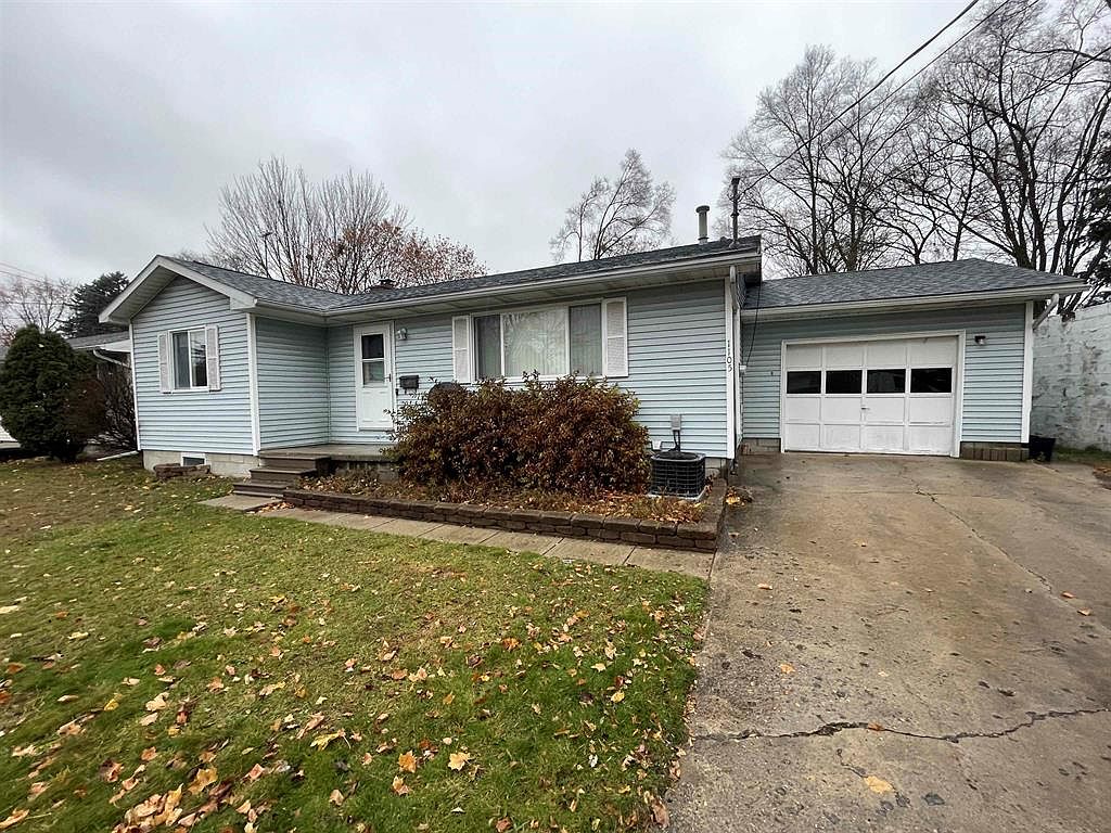 1105 N Lincoln St, Mount Pleasant, MI 48858 | Zillow