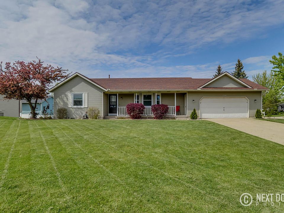 1st image of 2069 Oak Hollow Dr