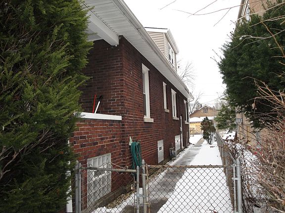 2nd image of 13913 S State St