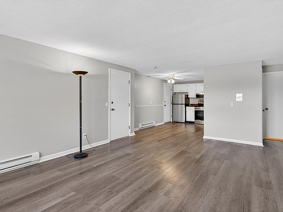 2nd image of 91 Pleasant St APT A6