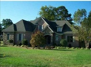 5218 Regatta Pointe Rd, Suffolk, VA 23435