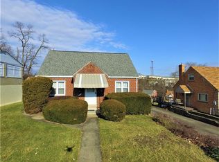 1033 Edward Dr, Pittsburgh, PA