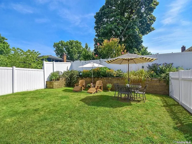 24 Sintsink Dr W — Photo 28