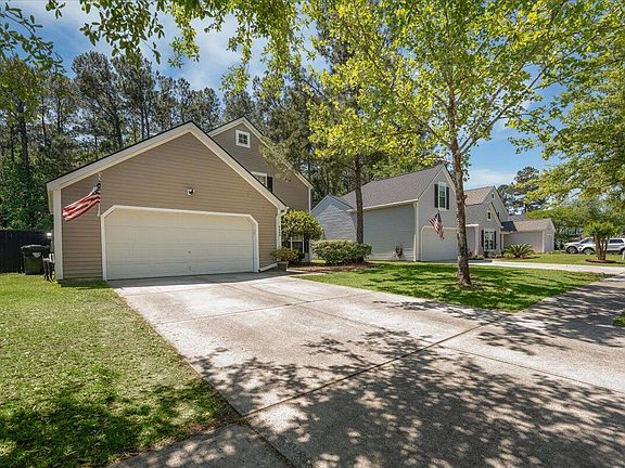 3rd image of 4809 Morning Dew Ct