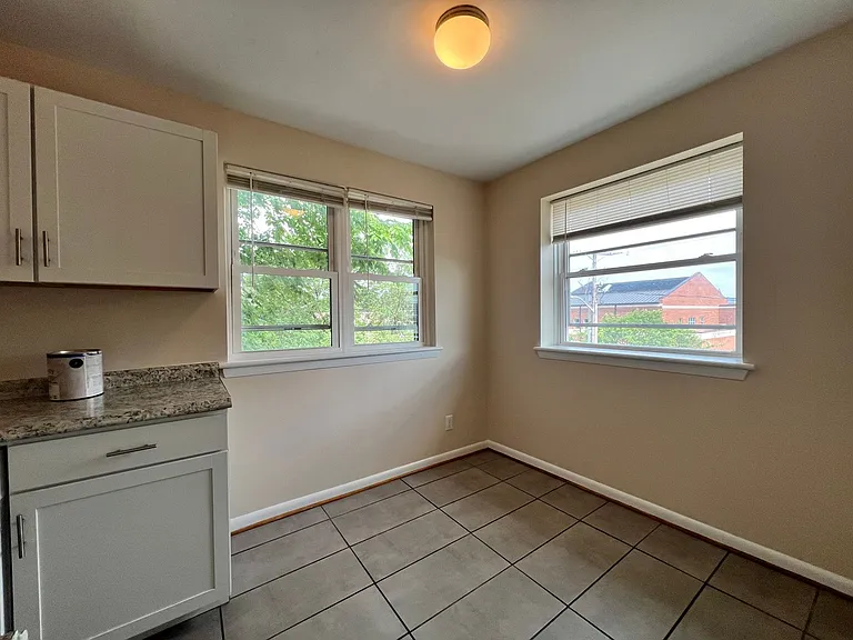 801 3rd St SW — Photo 6