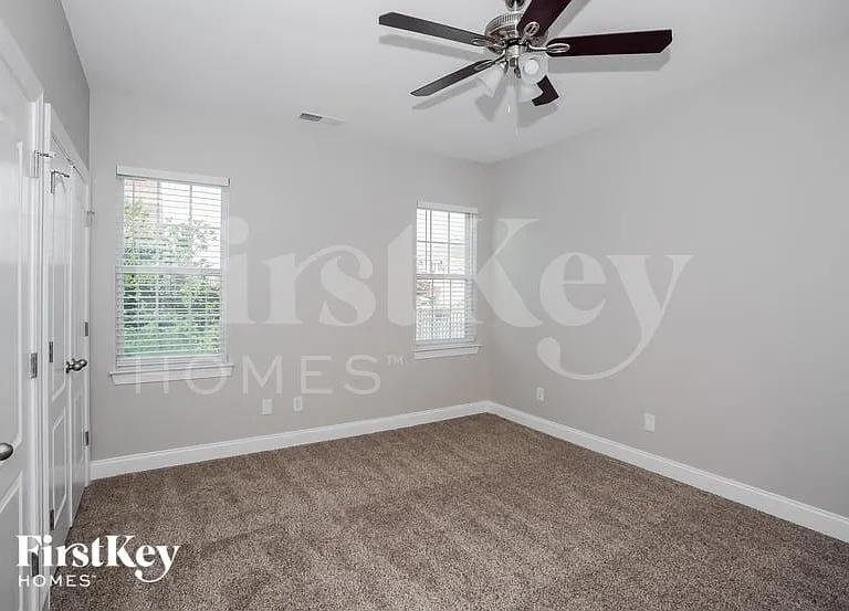 1391 Napa St NW — Photo 6
