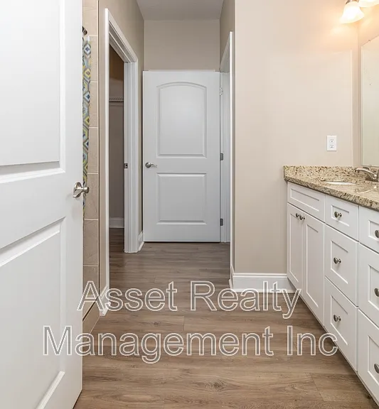127 S Van Gilder Way — Photo 32