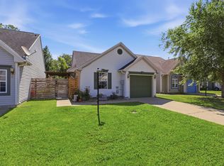 9711 Cayes Dr, Evansville, IN 47725