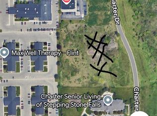 2 Charter Dr, Flint, MI 48532