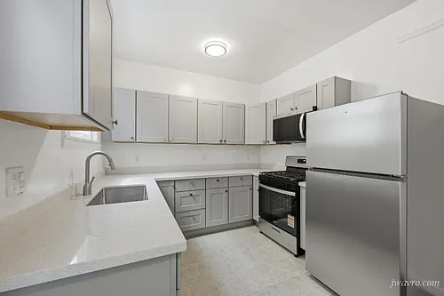 1346 16th Ave #2 Photo 1