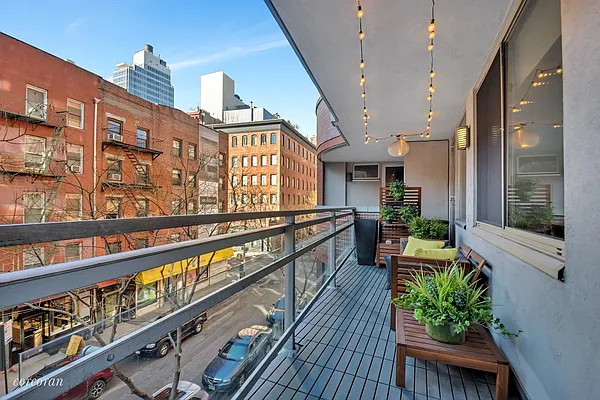 Sold by Corcoran | media 2