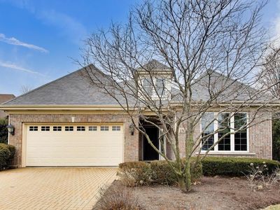 1N598 Golf View Ln, Winfield, IL, 60190