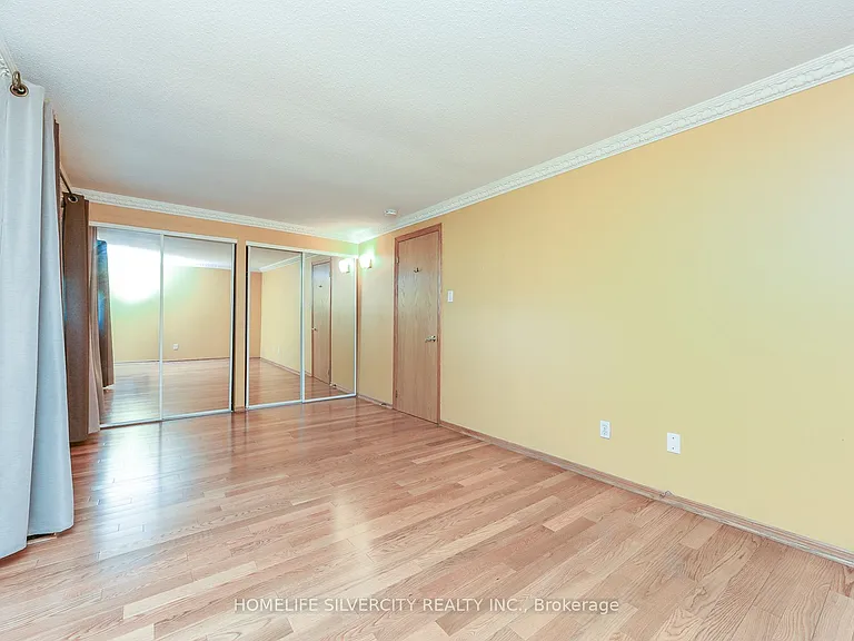 7378 Bybrook Dr — Photo 28