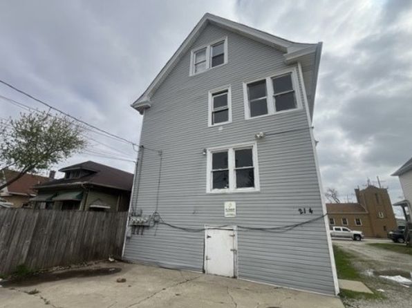 214 25th Ave, Bellwood, IL 60104