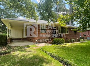 4234 Eden Dr, Macon, GA 31204