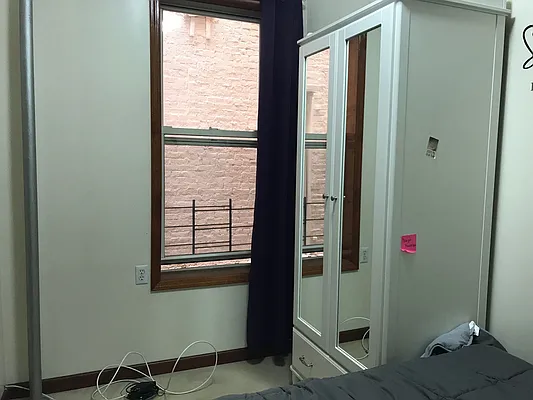 Rented by Century 21 New Golden Age Realty | media 20