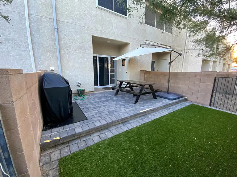 2833 E Vespers Pl — Photo 7