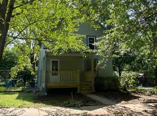 5945 Charlotte St, Kansas City, MO 64110