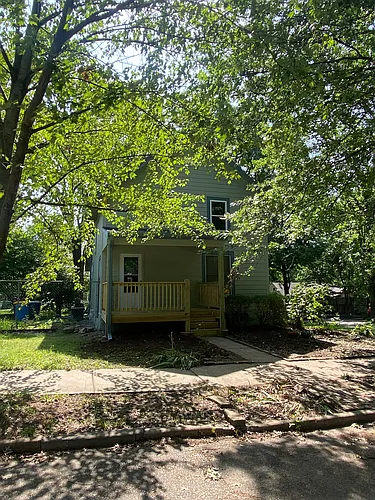 5945 Charlotte St Photo 1