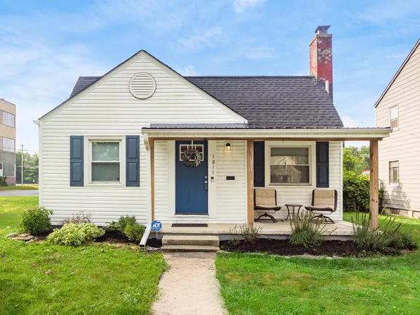 1811 Bide A Wee Park Ave, Columbus, OH 43205