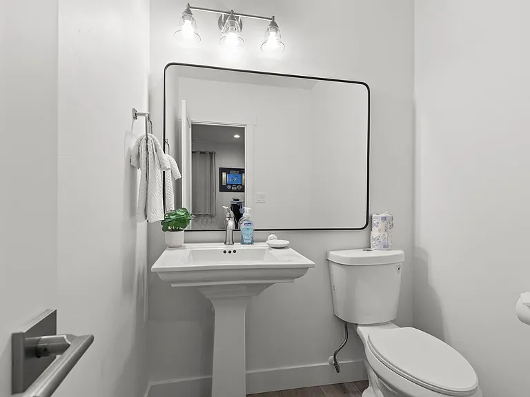 1107 W Wasatch Spring Rd — Photo 18