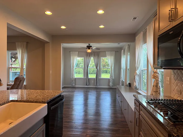 6380 Durango Way — Photo 11