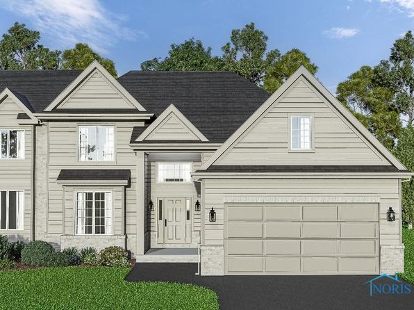 47 Pine Valley Rd, Holland, OH 43528