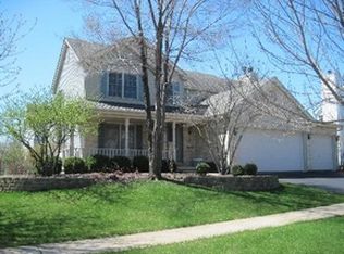 39W651 Harvey Sq, Geneva, IL 60134