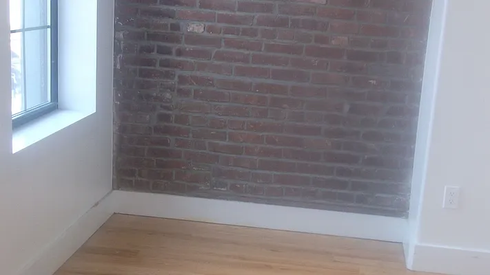 Rented by Nooklyn NYC LLC | media 12