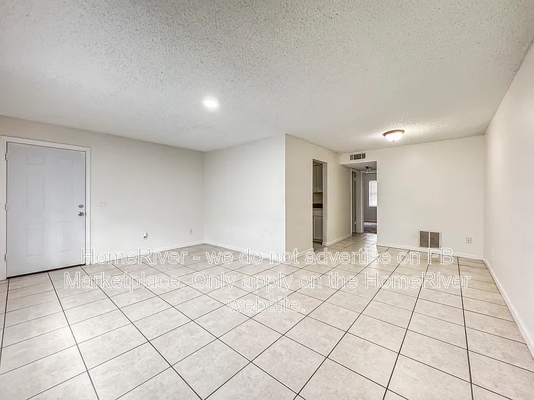 9101 W Hillsborough Ave #I110 — Photo 6