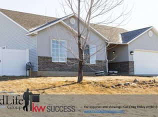 1969 S Bluff Rd, Syracuse, UT 84075