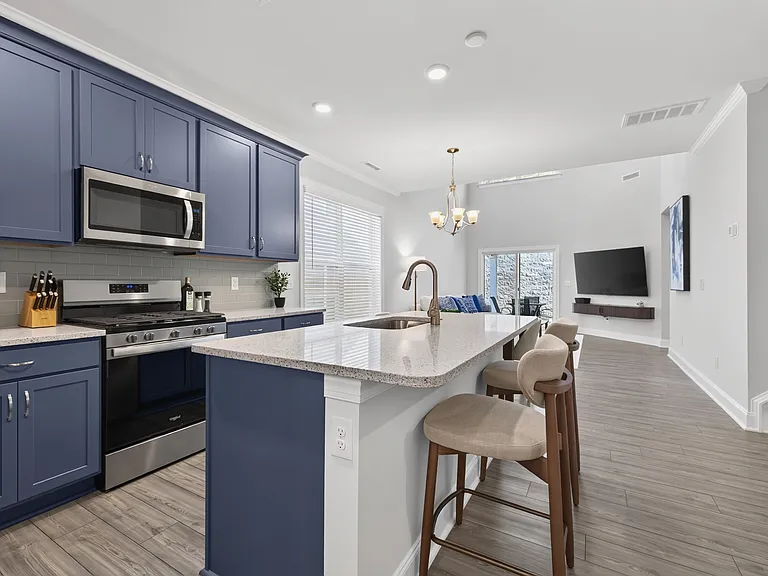 333 Marbella Grove Ct — Photo 1