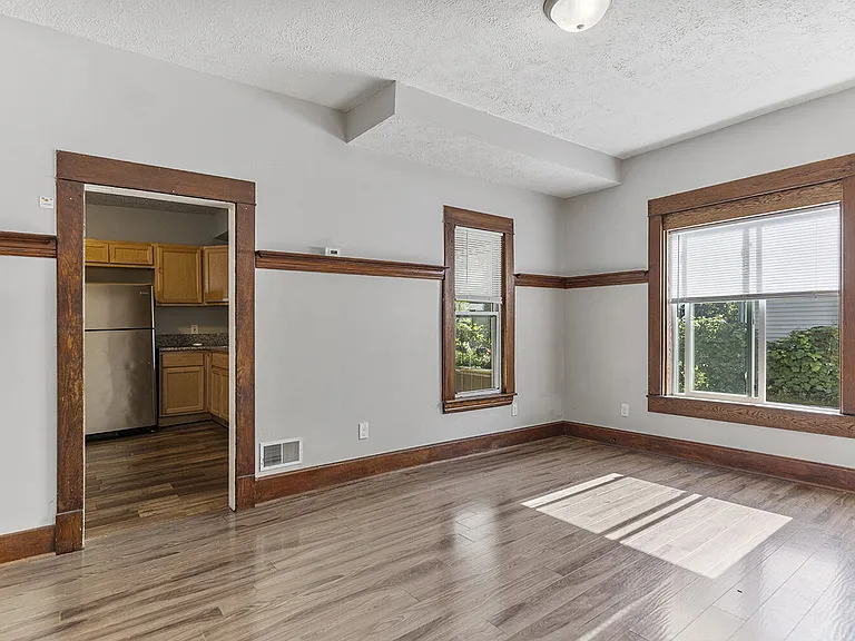 851 Park St SW #1 — Photo 9