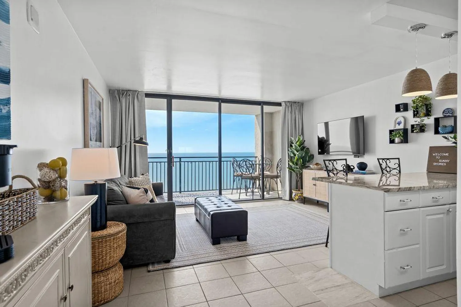 1 bed, 1.0 bath, $2,932 — Photo 3