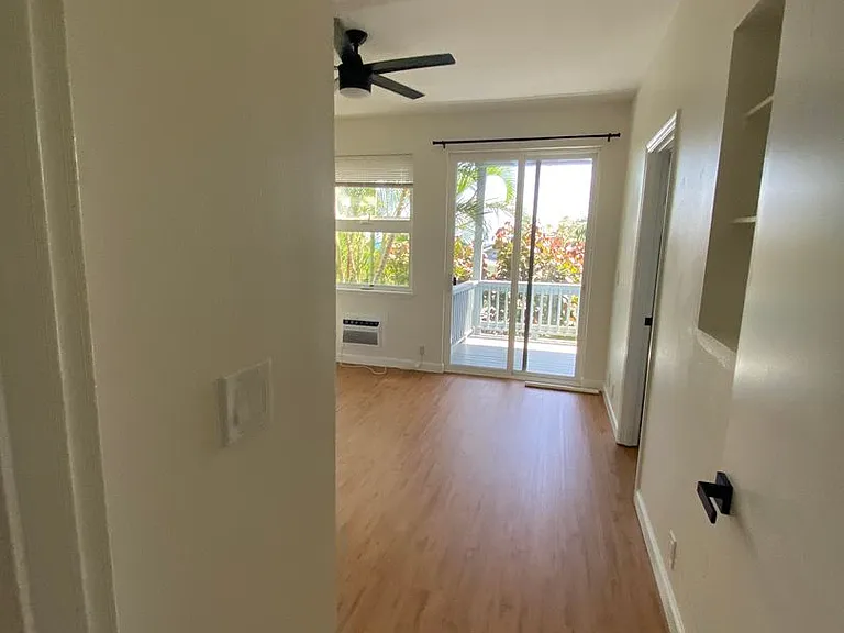 864 Aalapapa Dr — Photo 3