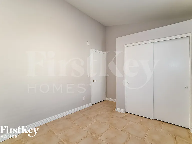 4367 E Campo Bello Dr — Photo 10