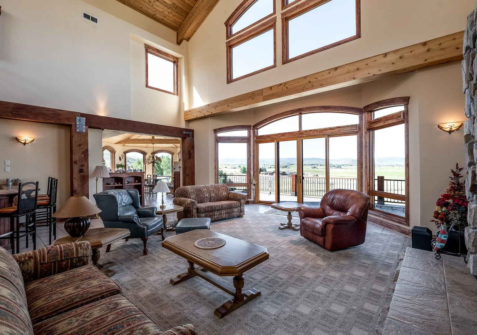 Private Hillside Ranch Home Available Winter 2026-2027 — Photo 4