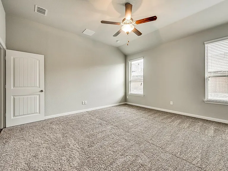 16700 Lincoln Park Ln — Photo 18