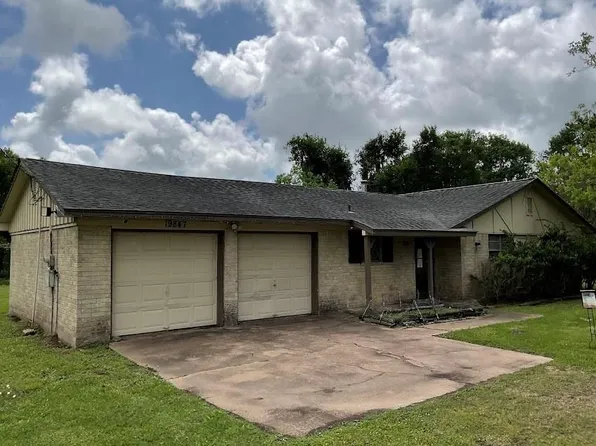 19847 County Road 319, Brazoria, TX 77422