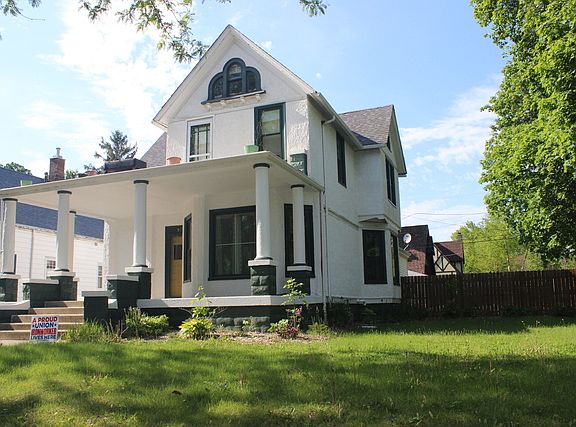 2nd image of 901 Glenwood Ave