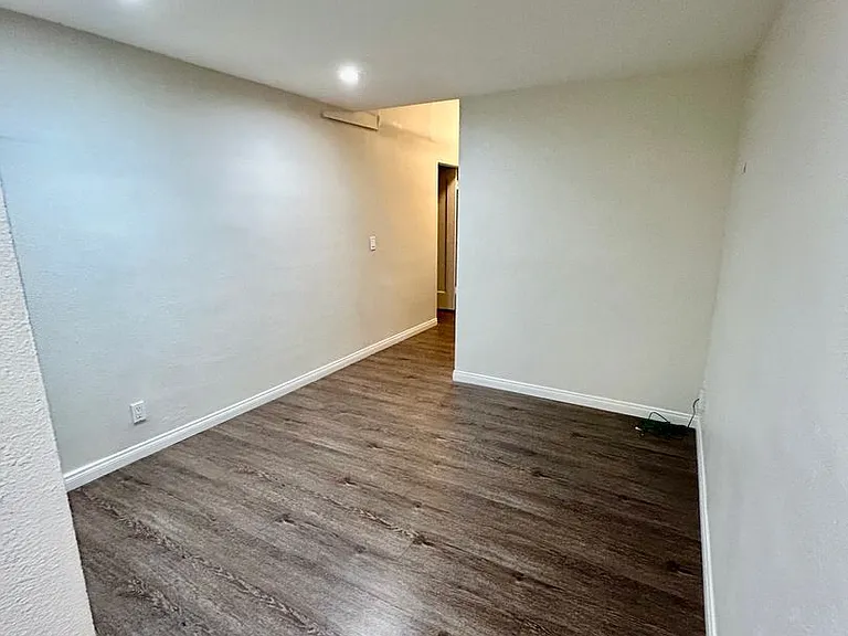 942 Beech Street Partners,LP — Photo 28