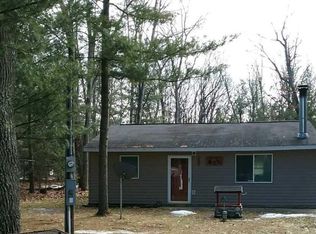 1547 W Lone Pine Dr, Baldwin, MI 49304