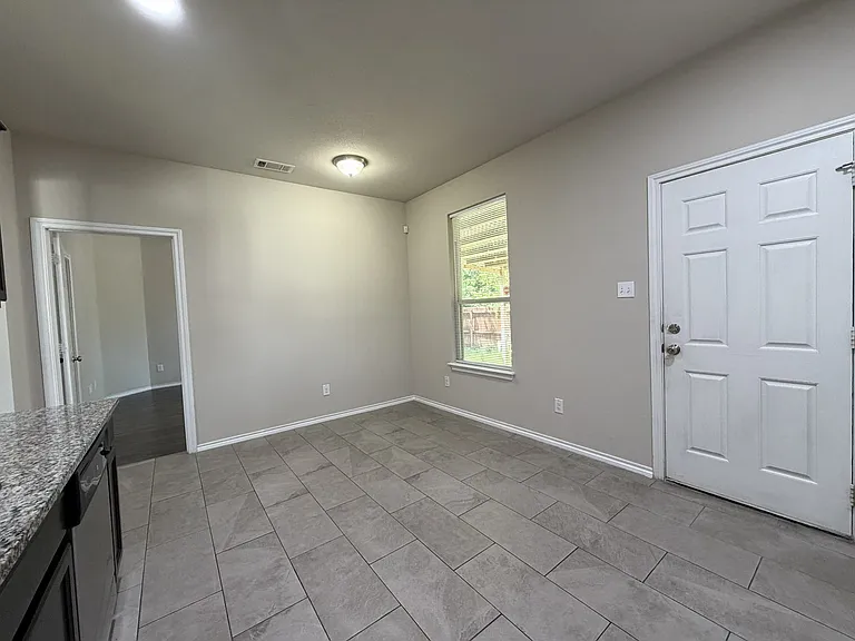 4523 N Ottawa Dr — Photo 9