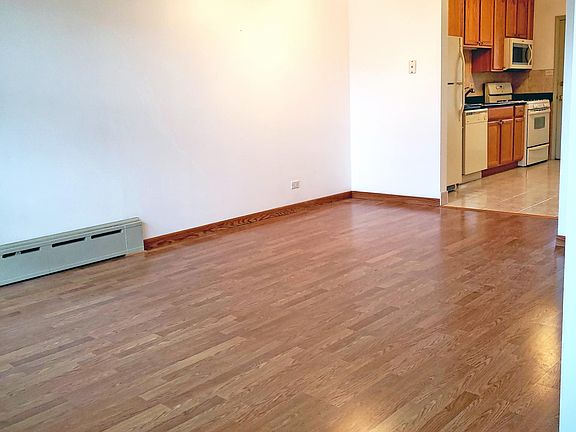 4th image of 1235 Homestead Rd APT D