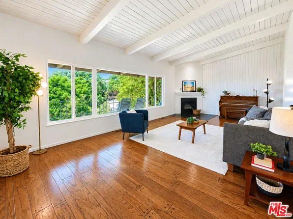 3543 Lavell Dr, Los Angeles, CA 90065
