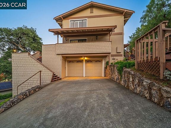 3rd image of 5787 Lewis Way